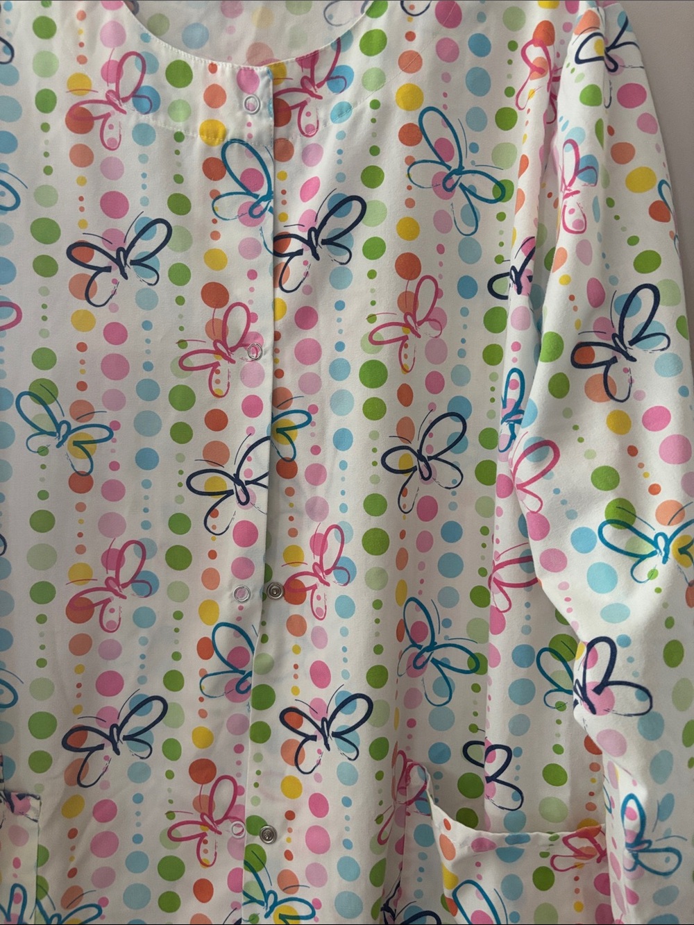 White Butterfly & Polka Dot Snap-Front scrub jacket Top - Multicolor - Picture 3 of 4